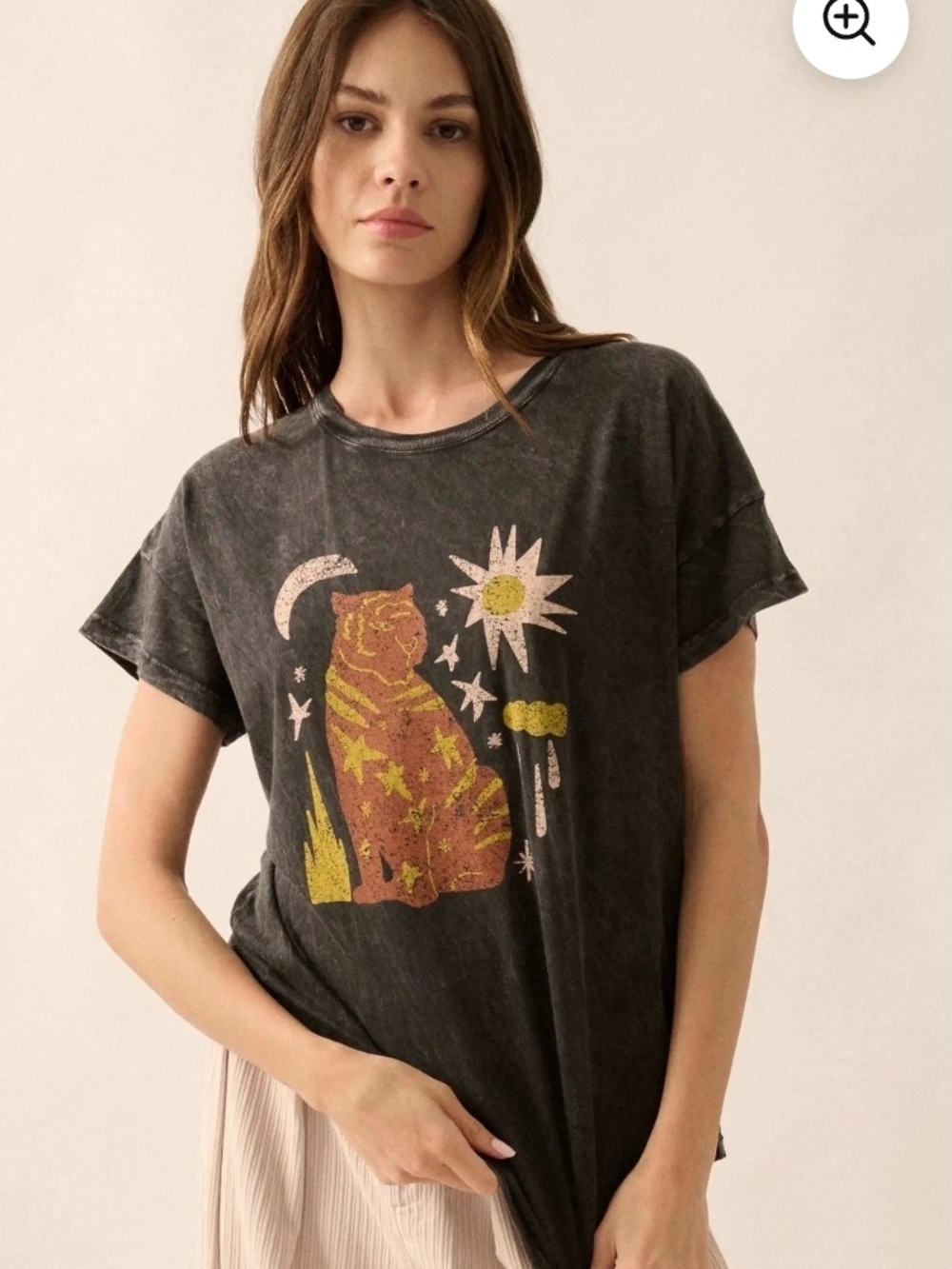 Vintage-wash Tiger Graphic Tee - Black